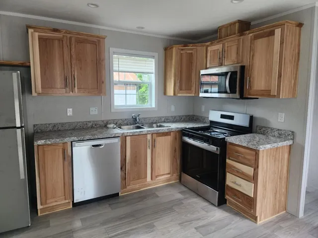 $96,232 | 9 Walnut Street, Hartford, VT 05088