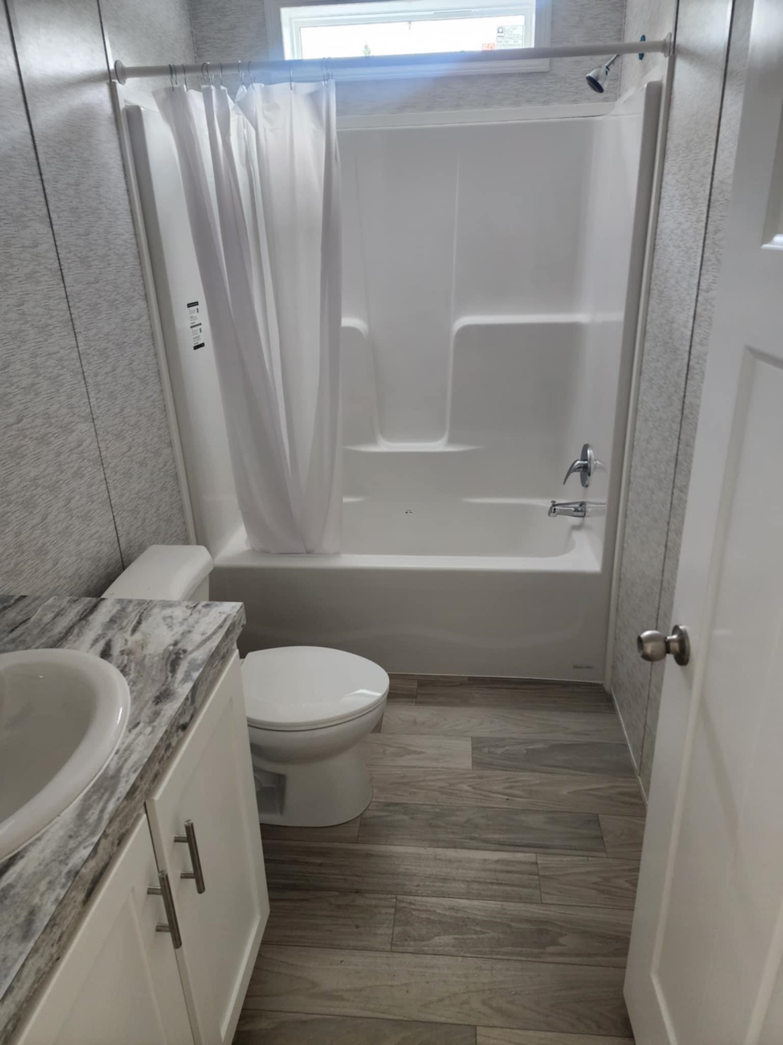 9 Walnut Street Hartford, VT 05088 - Photo 15 of 16