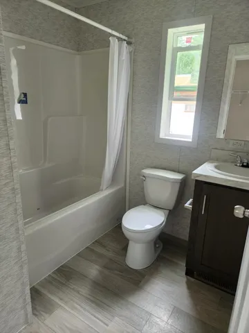 $96,232 | 9 Walnut Street, Hartford, VT 05088