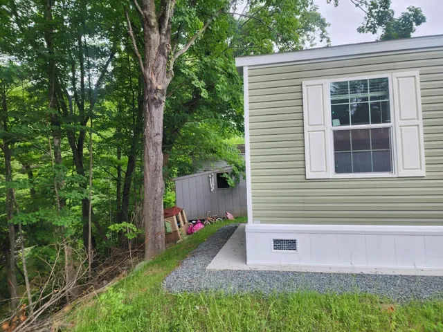 $96,232 | 9 Walnut Street, Hartford, VT 05088