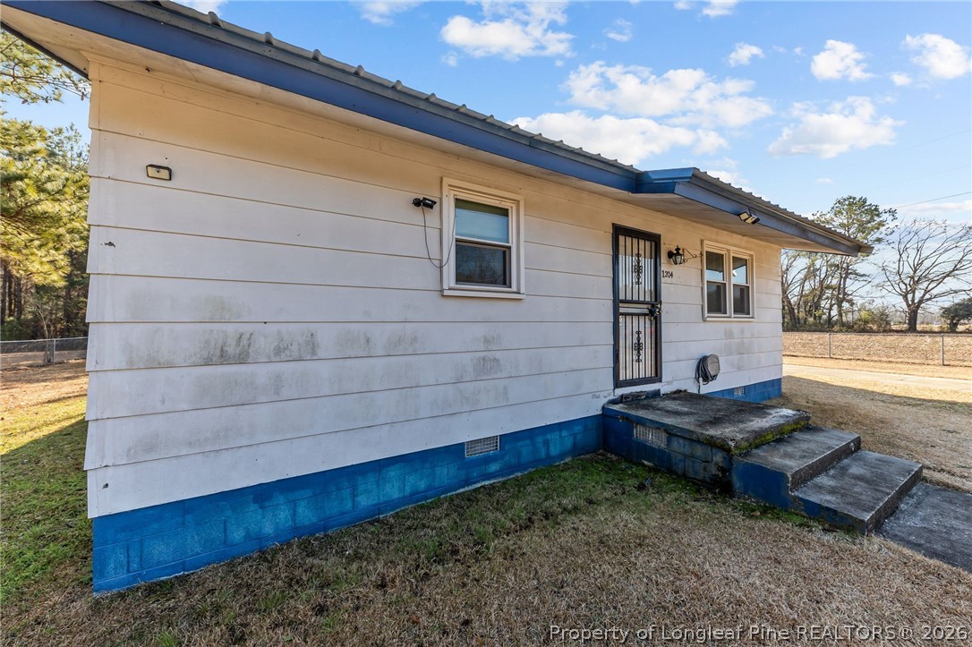 1204 Townsends Chapel Road Pembroke, NC 28372 - Photo 22 of 39