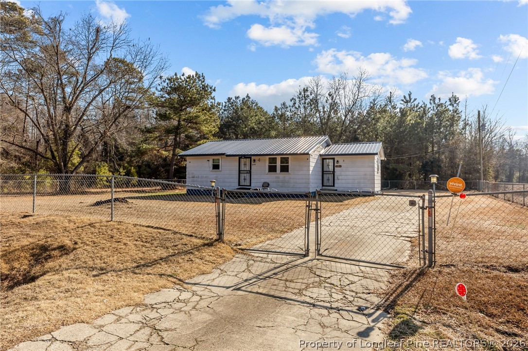 1204 Townsends Chapel Road Pembroke, NC 28372 - Photo 28 of 39