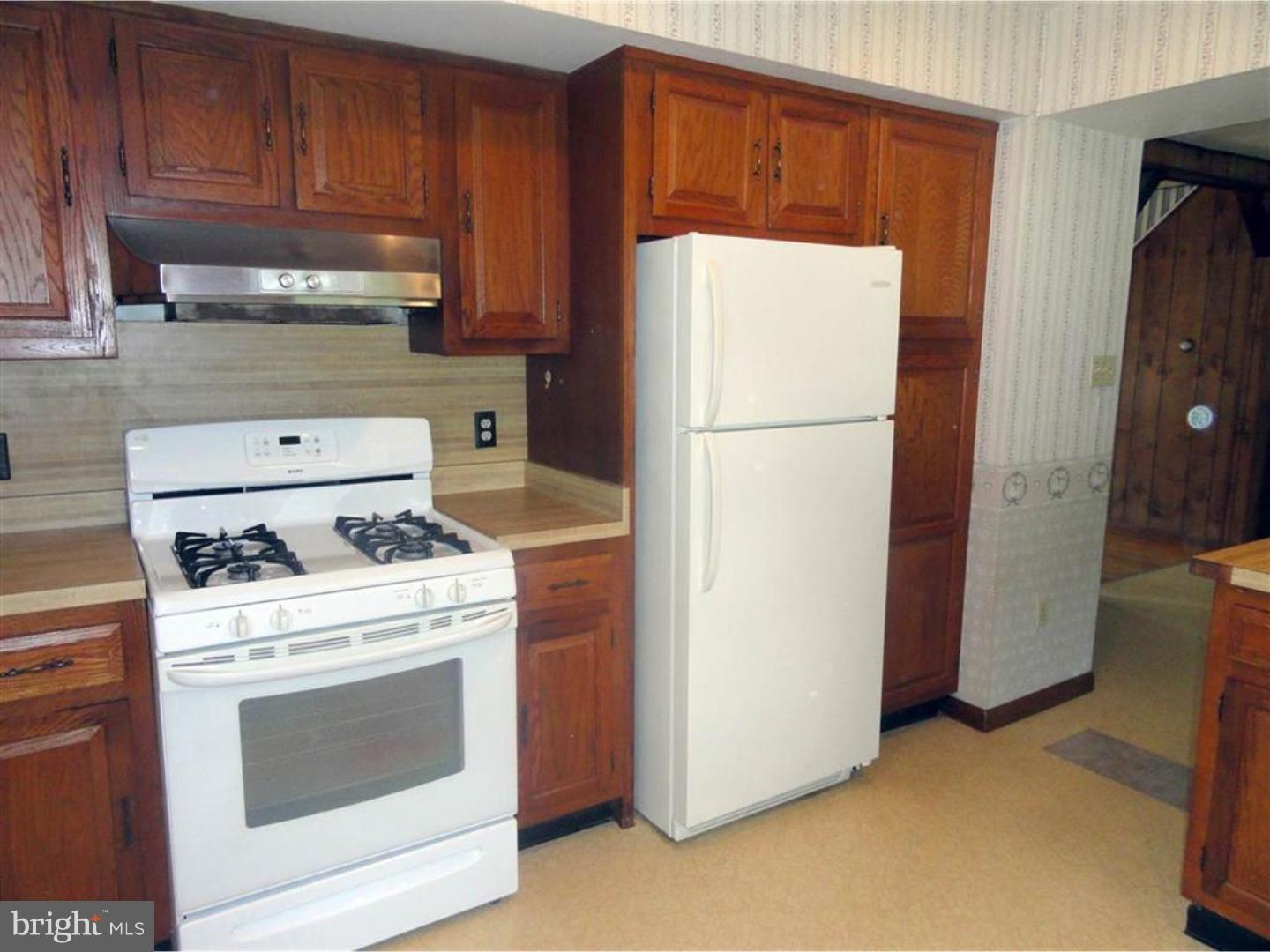 595 South Mill Road Vineland, NJ 08360 - Photo 4 of 14 Gallery Image 4