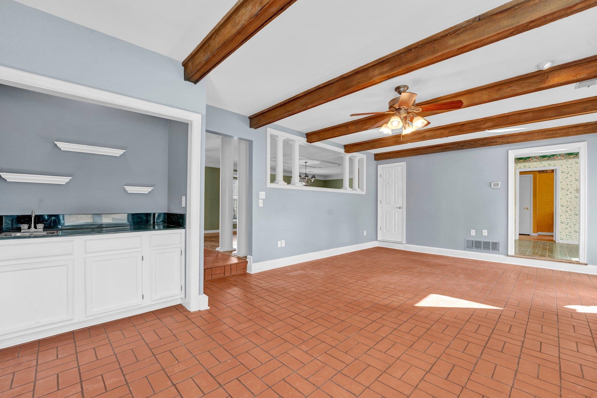8559 Walnut Grove Road Memphis, TN 38018 - Photo 10 of 37 Gallery Image 10