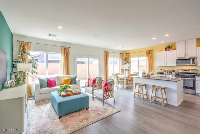 $459,990 | 503 Golden Cardinal Avenue, Unit 1216, Henderson, NV 89011