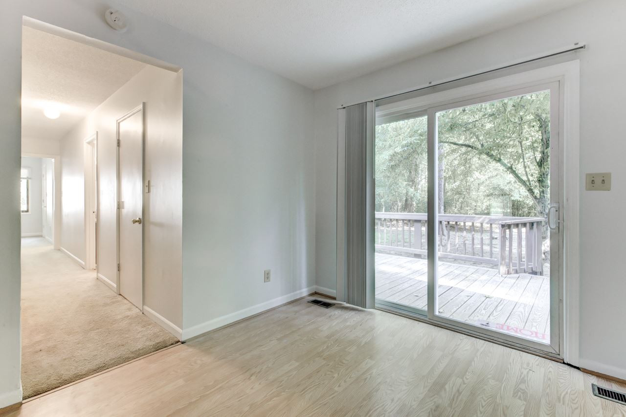 4520 Kaplan Drive Raleigh, NC 27606 - Photo 5 of 25 Dining Area