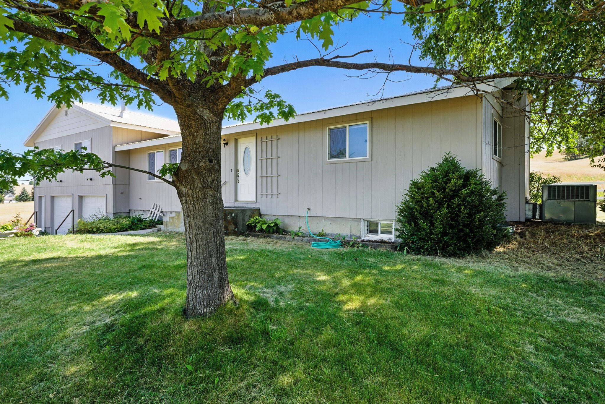 10925 South Garfield Road Cheney, WA 99004 - Photo 3 of 50 Gallery Image 3
