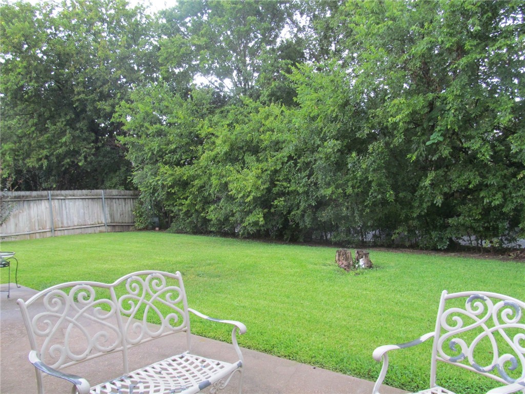 229 Chapman Road Hewitt, TX 76643 - Photo 12 of 13