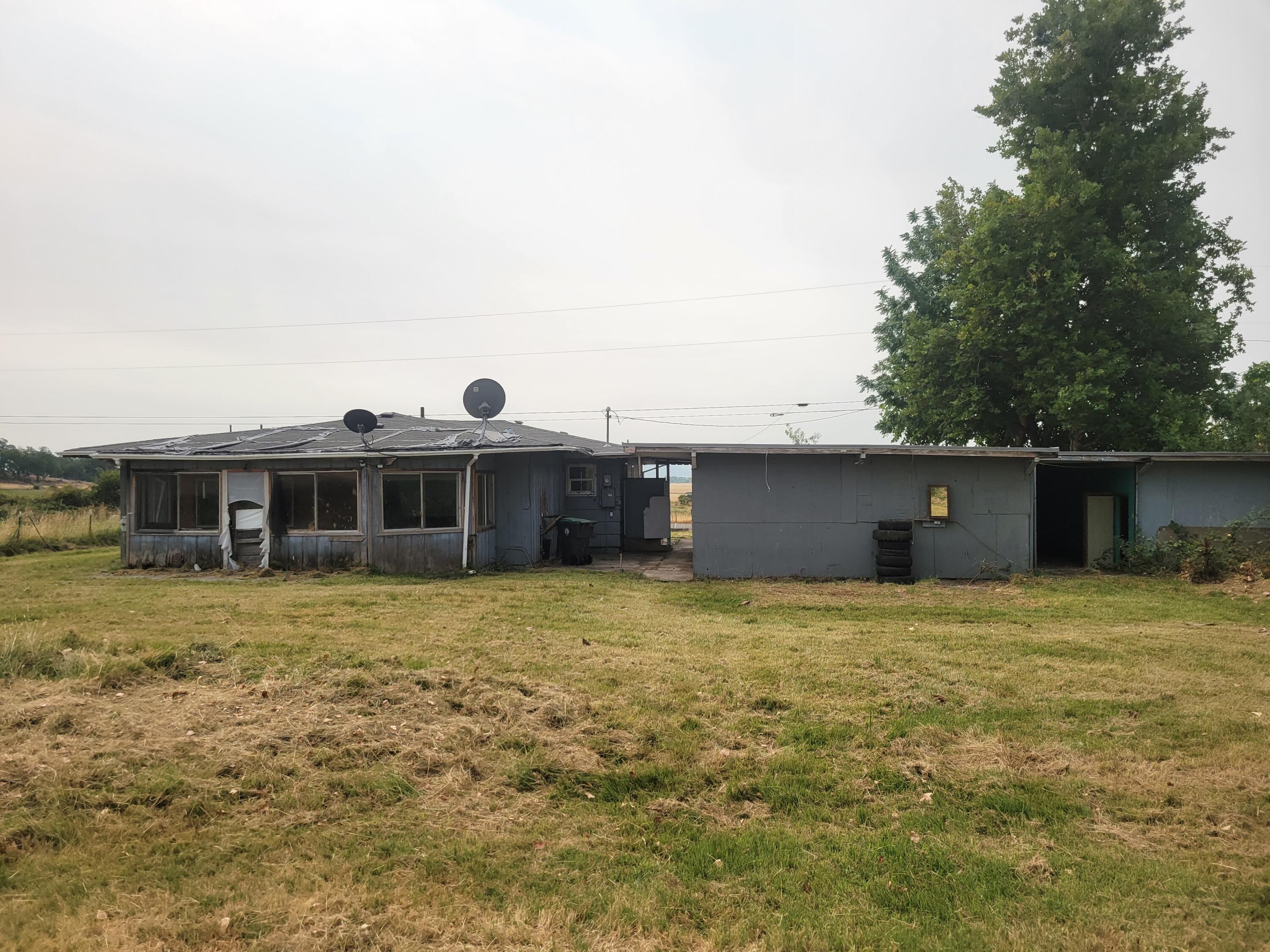 421 Ball Road Eagle Point, OR 97524 - Photo 10 of 12 20230818_113537