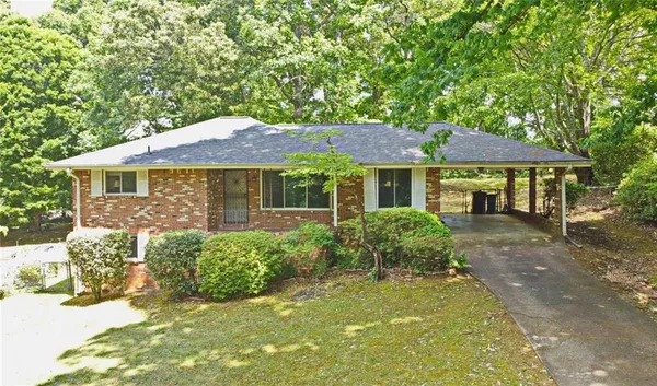 $260,000 | 5475 Burgess Drive, Mableton, GA 30126