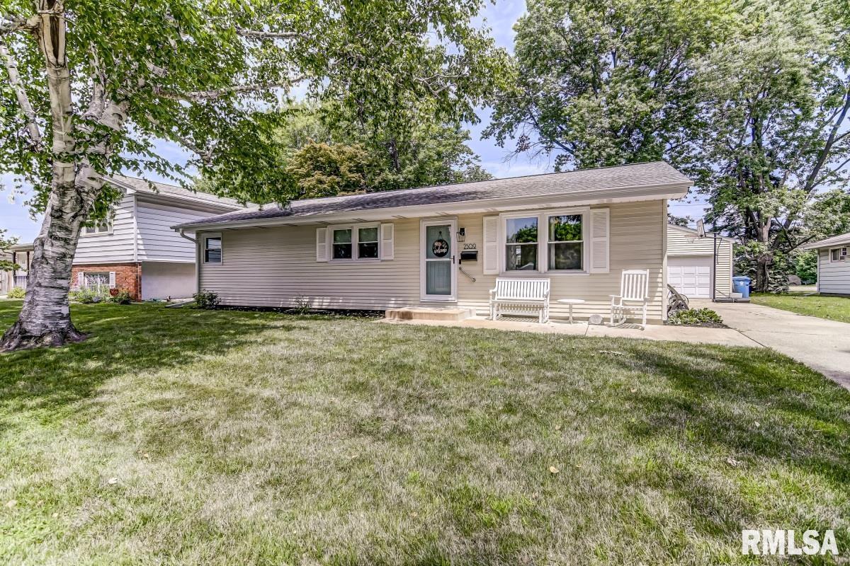 2509 Sherborn Road Springfield, IL 62702 - Photo 1 of 31