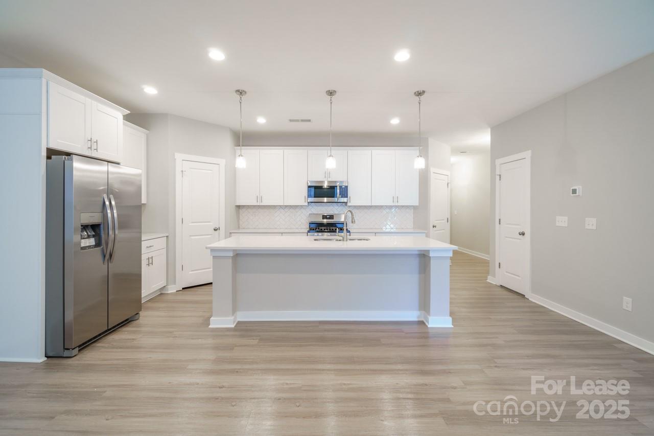 808 Lew Drive Pineville, NC 28134 - Photo 7 of 36