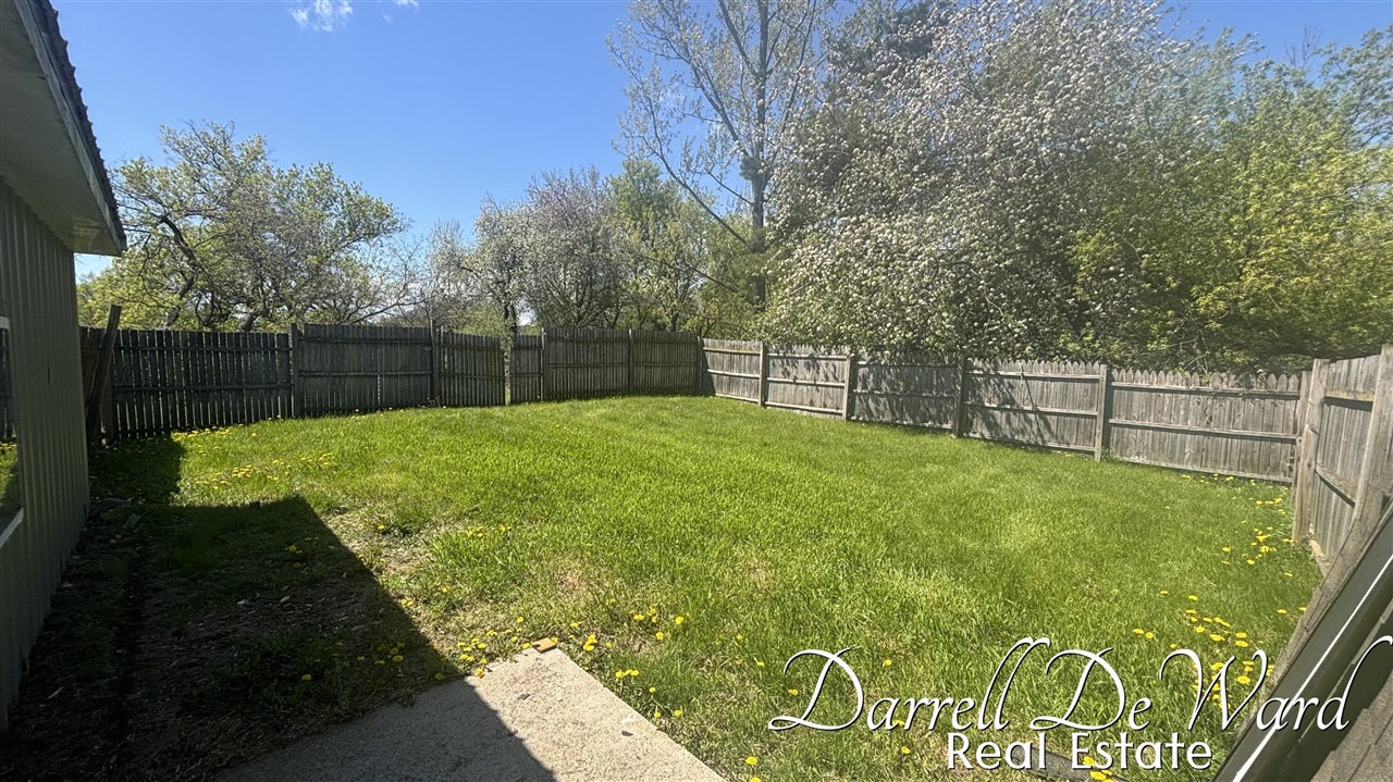 8425 North Holland Road Six Lakes, MI 48886 - Photo 18 of 21
