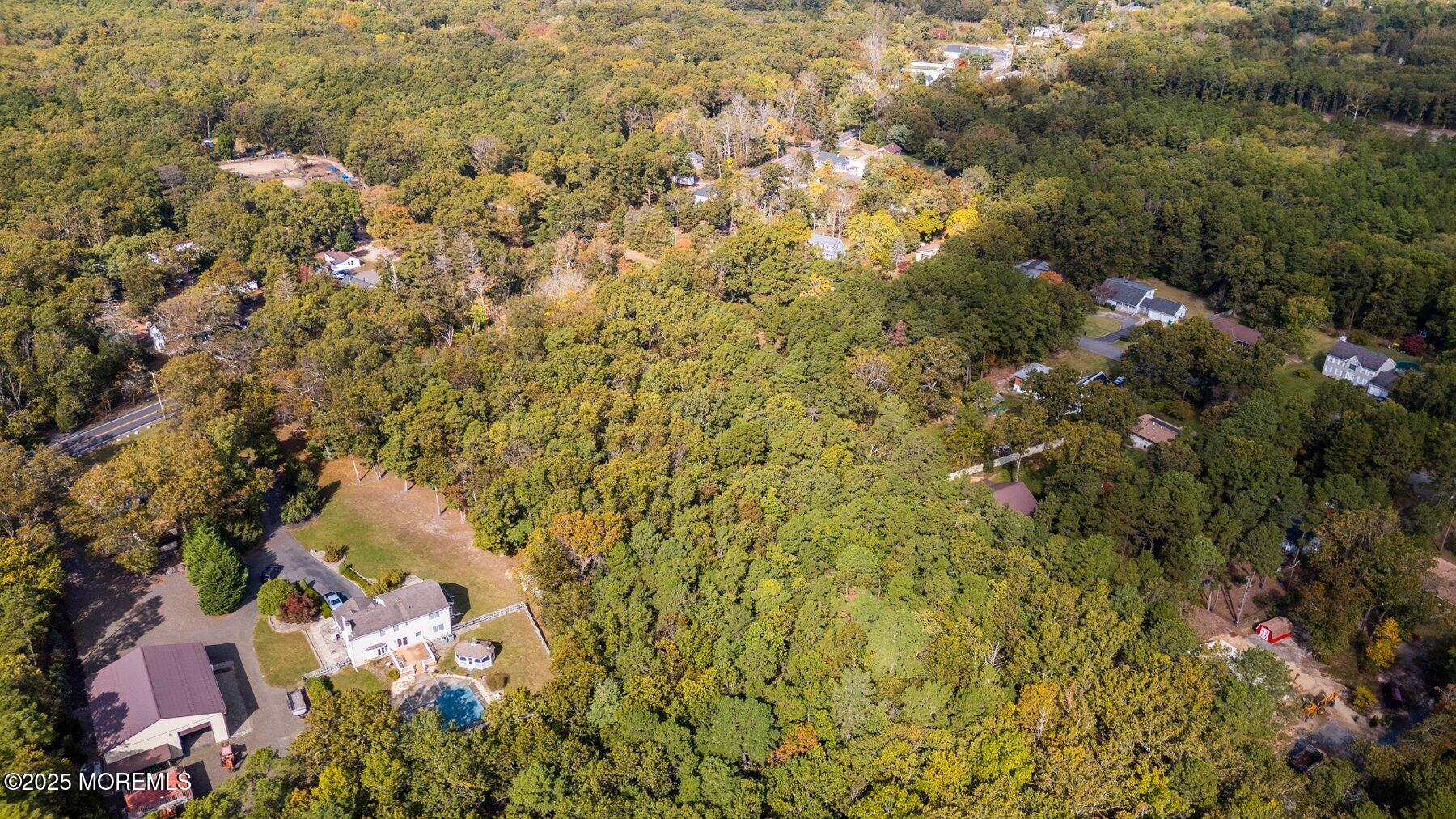 93 Toms River Road Jackson, NJ 08527 - Photo 7 of 12 view of city and green space