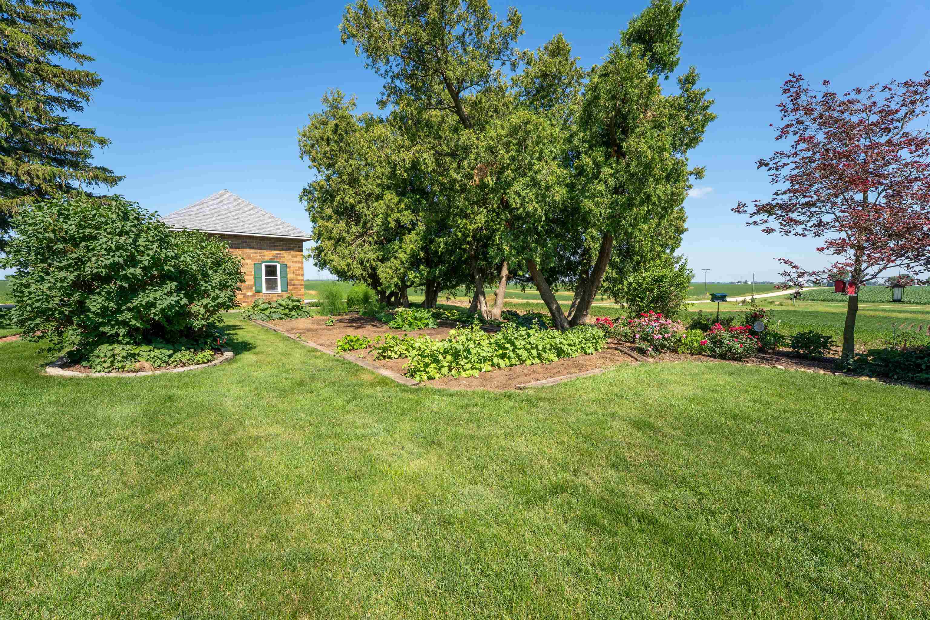 1392 Red Brick Road Dixon, IL 61021 - Photo 16 of 99