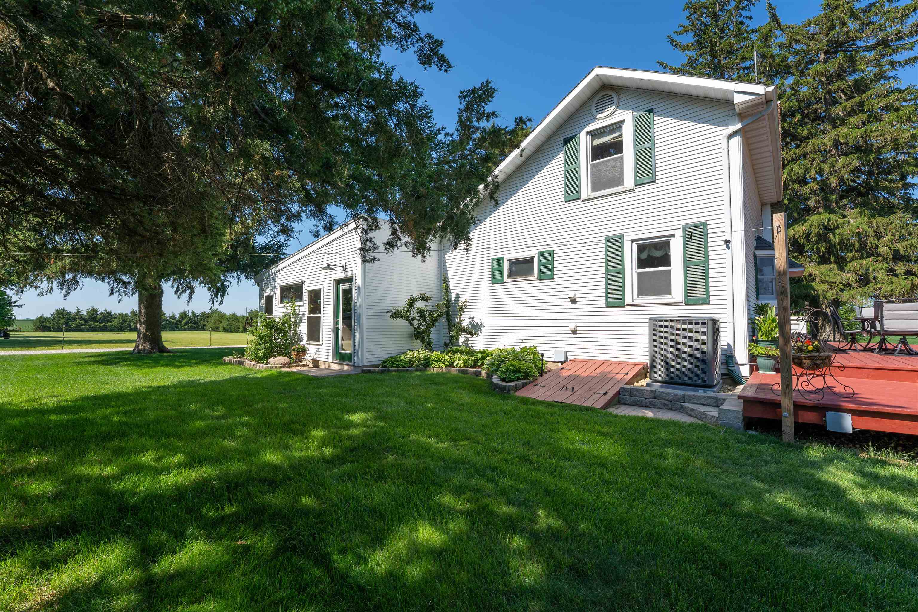 1392 Red Brick Road Dixon, IL 61021 - Photo 20 of 99