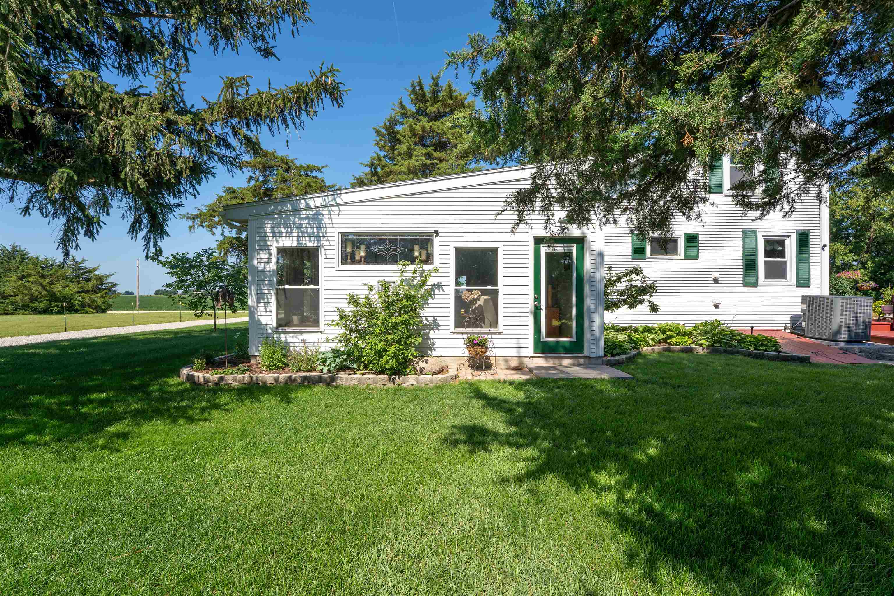 1392 Red Brick Road Dixon, IL 61021 - Photo 21 of 99