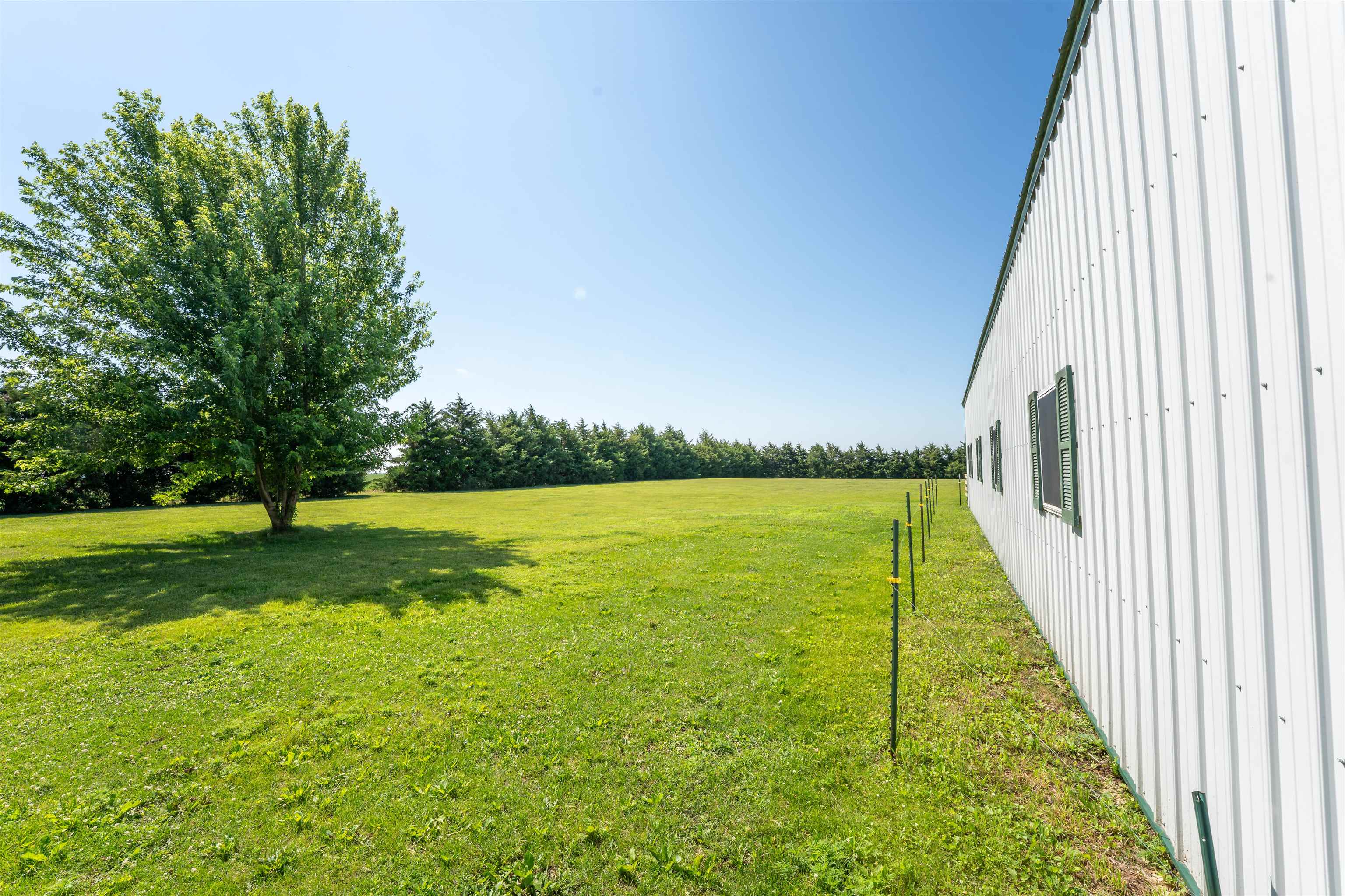 1392 Red Brick Road Dixon, IL 61021 - Photo 31 of 99