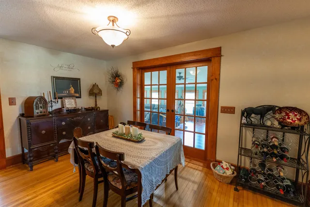 $585,000 | 1392 Red Brick Road, Dixon, IL 61021