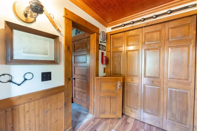 $585,000 | 1392 Red Brick Road, Dixon, IL 61021