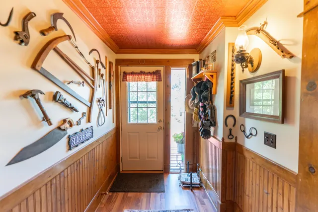 $585,000 | 1392 Red Brick Road, Dixon, IL 61021