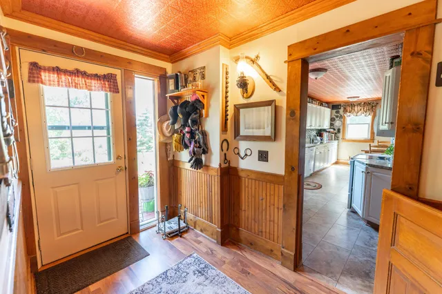 $585,000 | 1392 Red Brick Road, Dixon, IL 61021