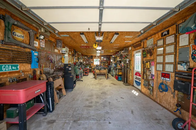 $585,000 | 1392 Red Brick Road, Dixon, IL 61021