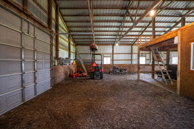 $585,000 | 1392 Red Brick Road, Dixon, IL 61021