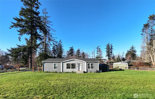 $420,000 | 371 East Mayer Street, Coupeville, WA 98239