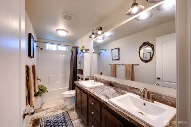 $420,000 | 371 East Mayer Street, Coupeville, WA 98239