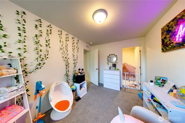 $420,000 | 371 East Mayer Street, Coupeville, WA 98239