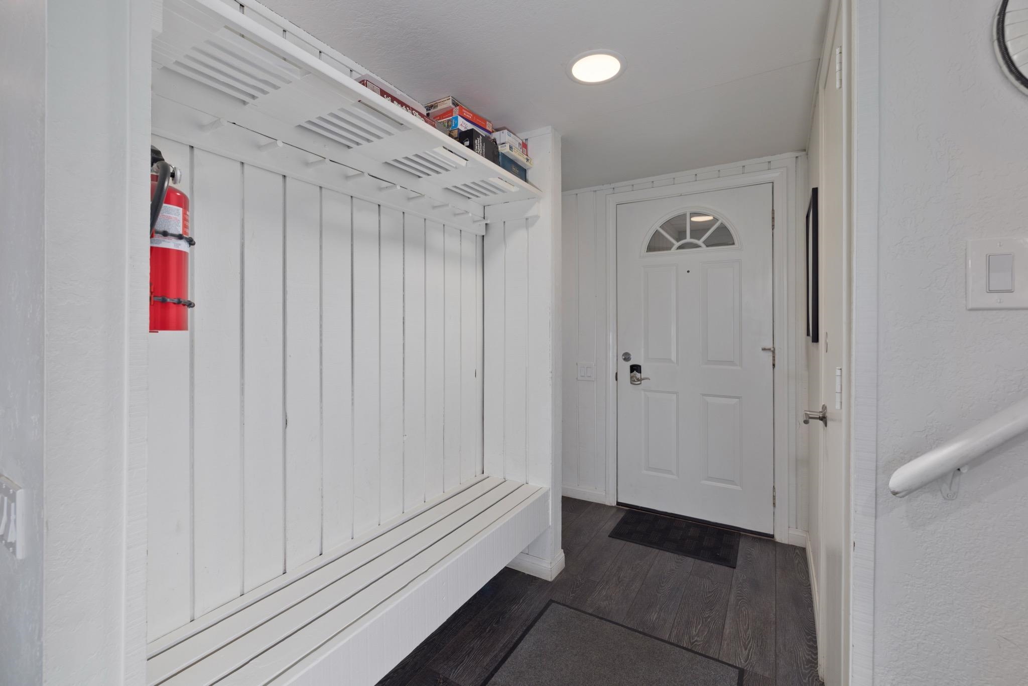 25 Lee Road, Unit 112 Mammoth Lakes, CA 93546 - Photo 17 of 38