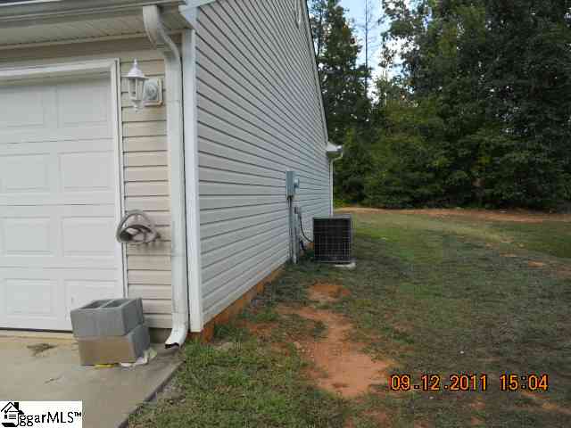 116 Pine Needle Road Piedmont, SC 29673 - Photo 3 of 13 Gallery Image 3