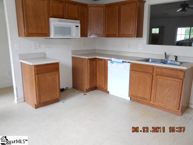 116 Pine Needle Road Piedmont, SC 29673 - Photo 6 of 13 Gallery Image 6