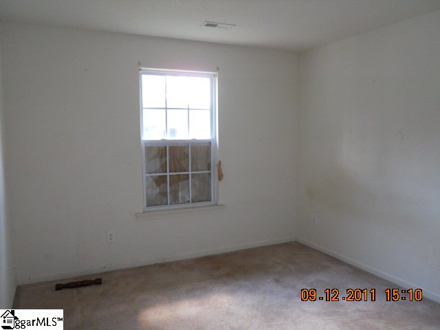 116 Pine Needle Road Piedmont, SC 29673 - Photo 10 of 13 Gallery Image 10
