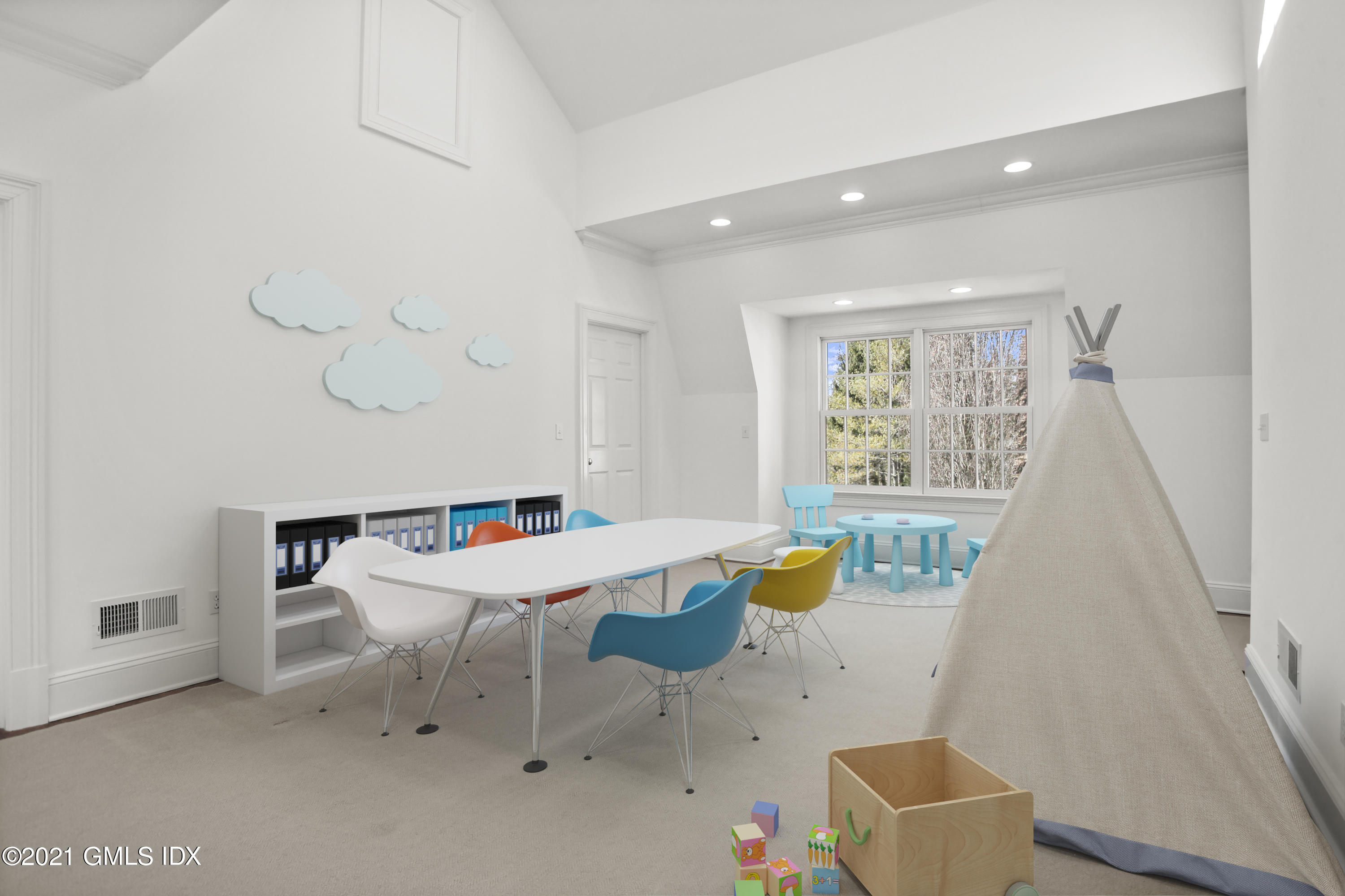 7 Desiree Drive Greenwich, CT 06830 - Photo 30 of 39 a dining room with furniture and a window