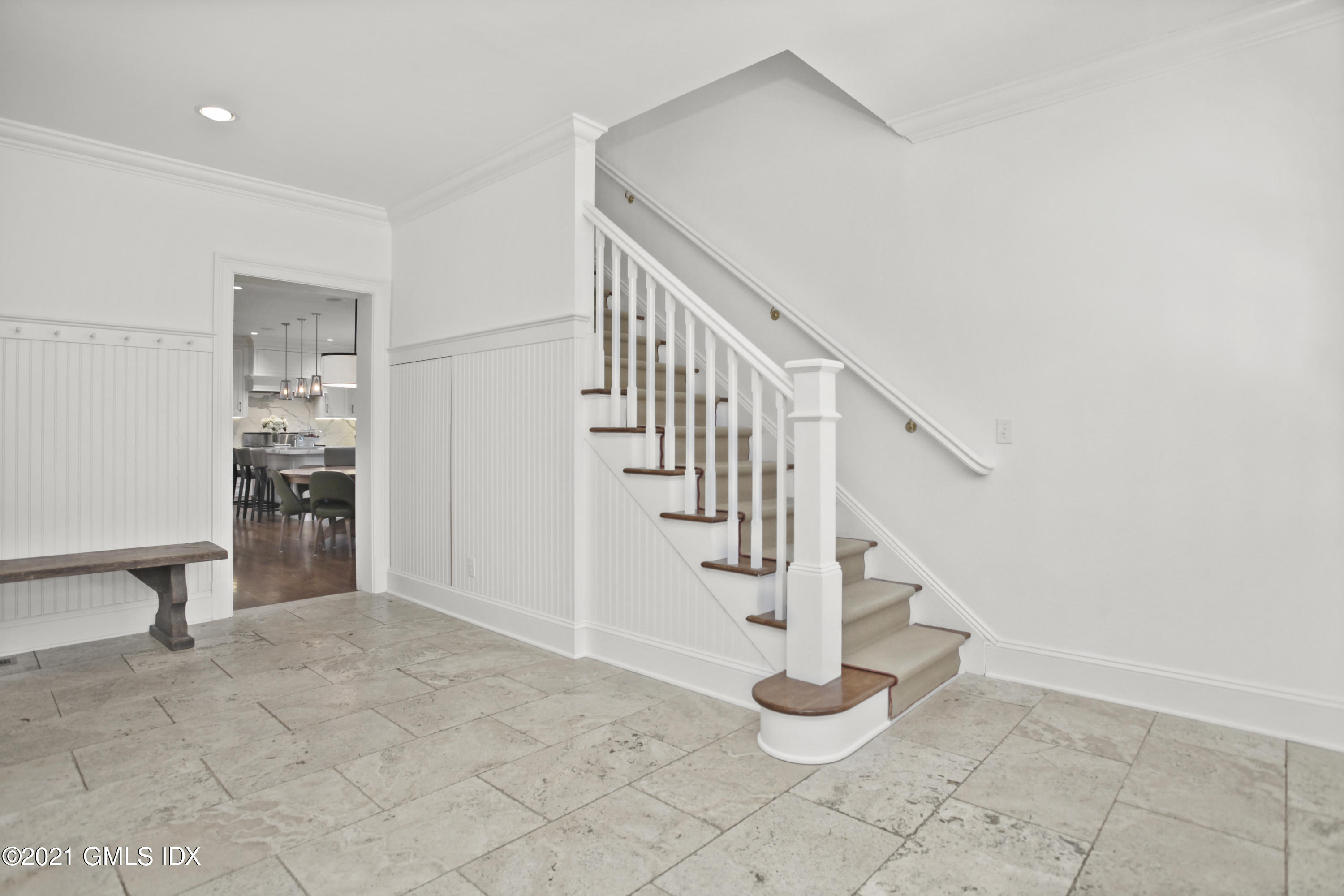 7 Desiree Drive Greenwich, CT 06830 - Photo 33 of 39 a view of entryway and hall