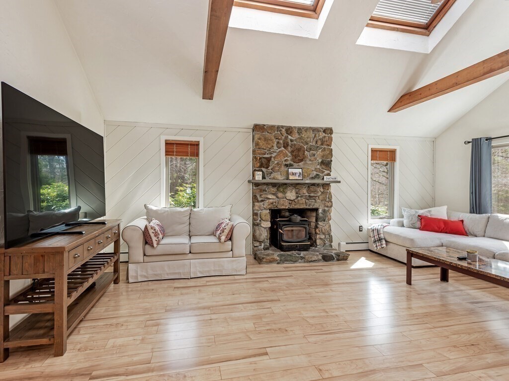 56 Teresa Road Hopkinton, MA 01748 - Photo 5 of 34 Gallery Image 5