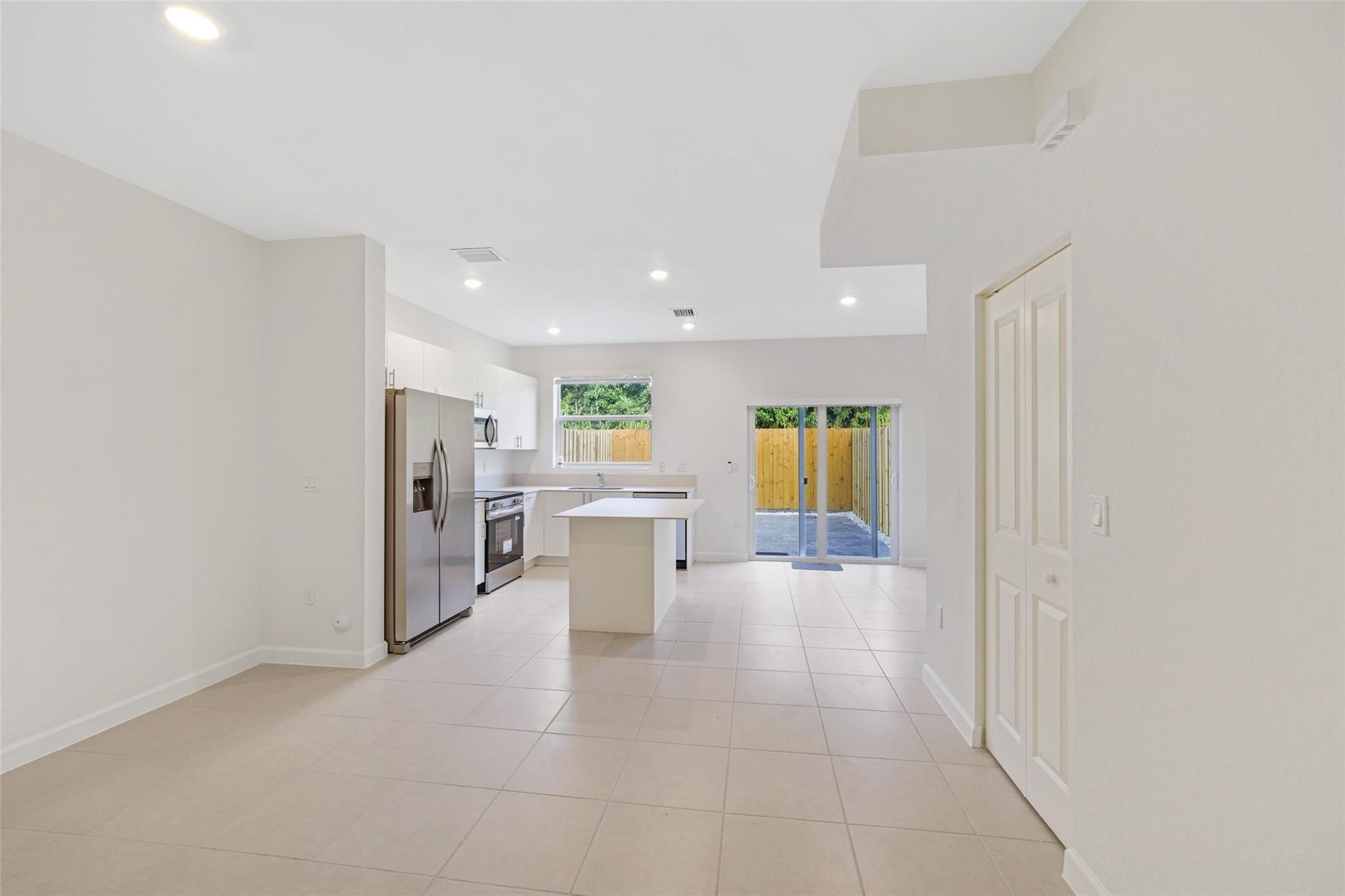 17845 Southwest 356th Street Homestead, FL 33034 - Photo 4 of 43 Photo 4