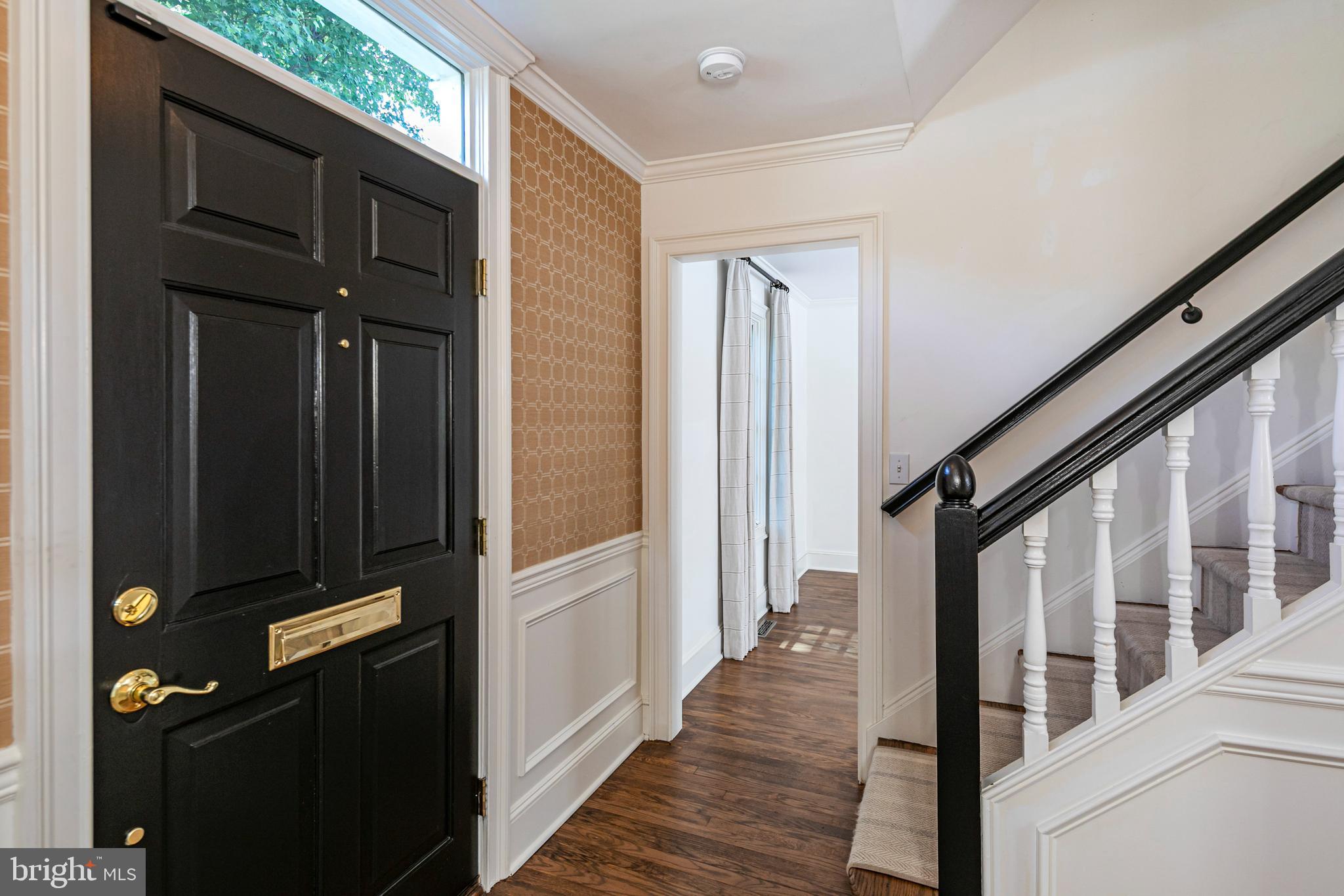 131 Randall Road Princeton, NJ 08540 - Photo 4 of 33 Entryway and Family Room View