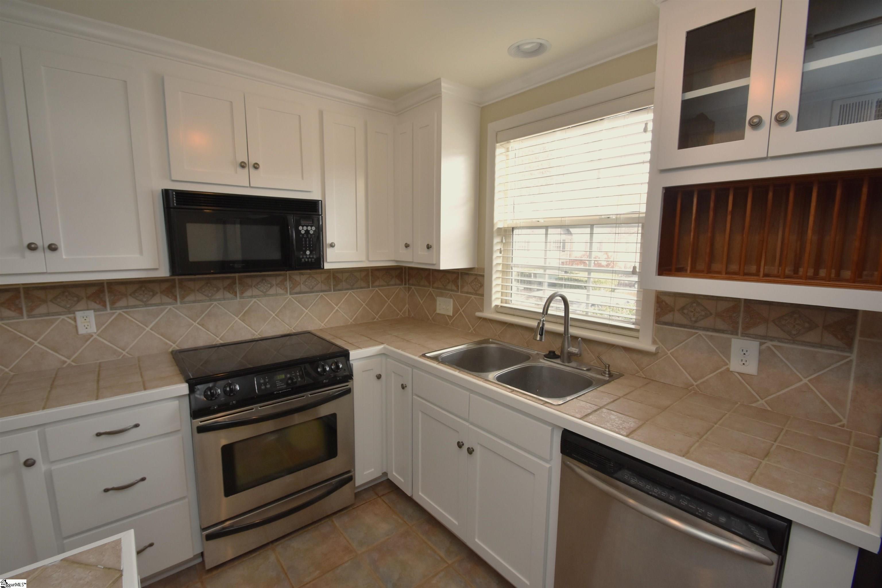 925 Cleveland Street, Unit 23 Greenville, SC 29601 - Photo 7 of 27