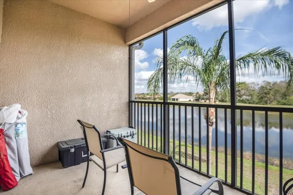 $215,000 | 1003 Fairwaycove Lane, Unit 205, Bradenton, FL 34212