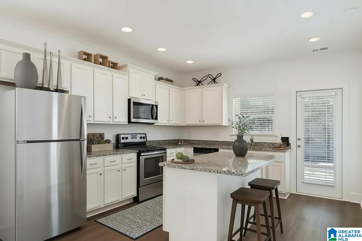 5548 Park Side Road Birmingham, AL 35244 - Photo 11 of 45