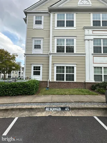 $375,000 | 164 Kendrick Place, Unit 16436, Gaithersburg, MD 20878