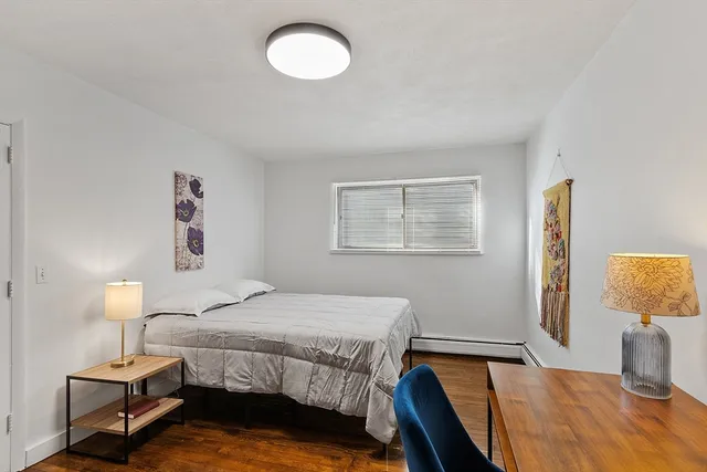 $3,400 | 44 Dana Street, Unit 2, Somerville, MA 02145