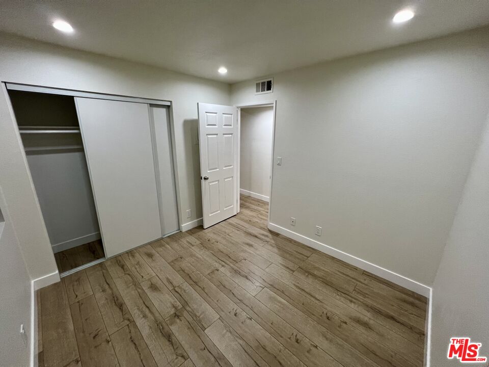 157 West Ash Avenue, Unit B Burbank, CA 91502 - Photo 13 of 16