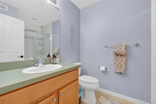 $479,999 | 310 Bridgeview Drive, Poughkeepsie, NY 12601