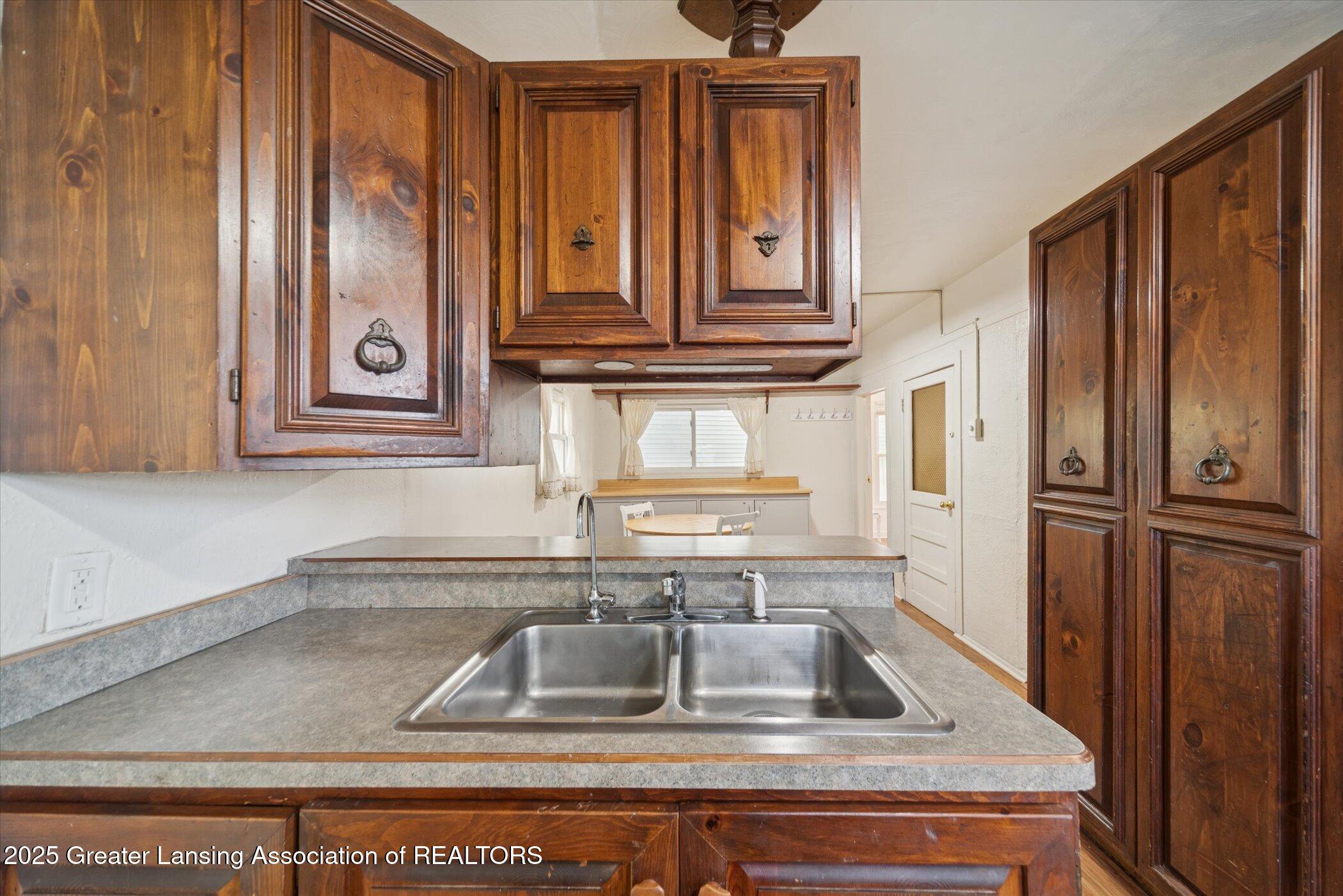 6099 Park Lake Road Bath, MI 48808 - Photo 19 of 37 19-6099 Park Lake Rd-Windowstill