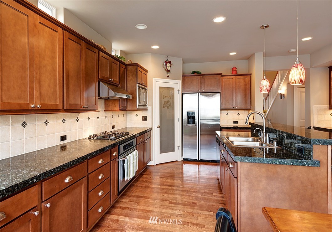 4722 Southeast 2nd Street Renton, WA 98059 - Photo 8 of 24