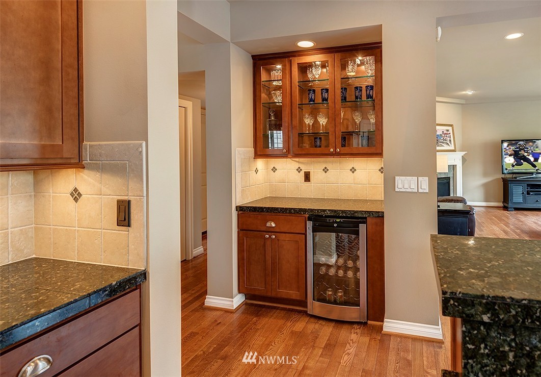 4722 Southeast 2nd Street Renton, WA 98059 - Photo 9 of 24